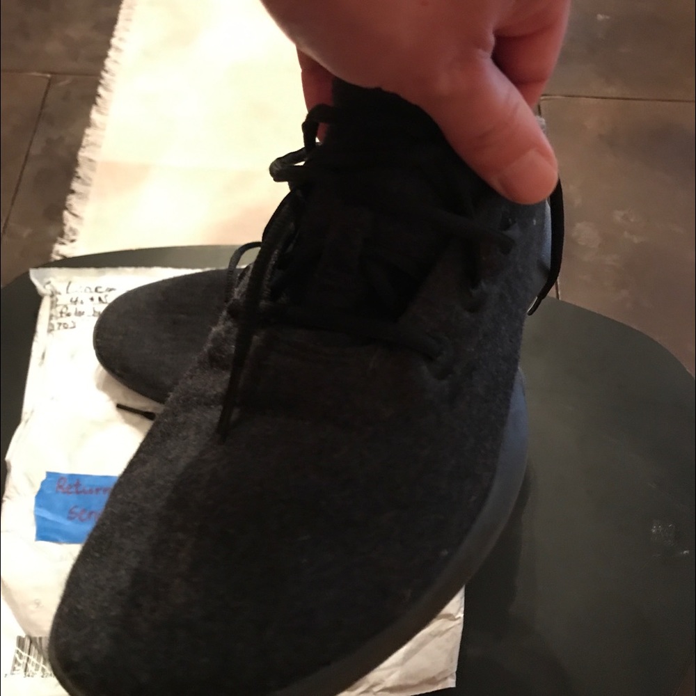 allbirds men's 11 dark gray with black soles